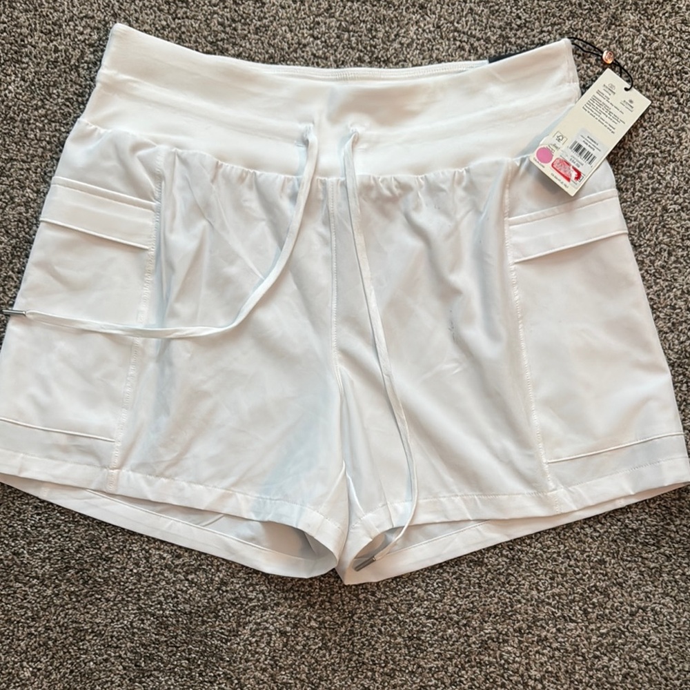 CALIA by Carrie Underwood White Athletic Shorts Lightweight